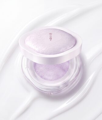 [Qixi Gift] Florasis Radiant Complexion Loose Setting Powder – Sun-protective, Oil-controlling, Waterproof, Sweat-proof, and Long-lasting.