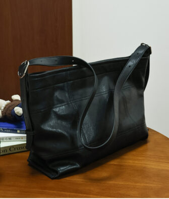 Large-Capacity Hobo Tote Bag (Crossbody) – Top-Grain Vegetable-Tanned Cowhide (DB9903)
