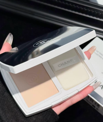 [New 2026 Version] Chanel Le Blanc Brightening Compact Foundation 12g SPF 30/PA+++