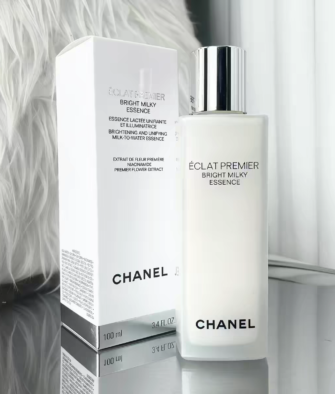 [Mid-Year Special] CHANEL Brightening Emulsion (100ml) & Cleanser (150ml) – Hydrating, Radiance-Boosting, Dark Spot Correcting & Brightening