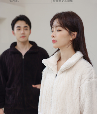 [You Won't Want to Take Them Off! Arctic Velvet Couples' Loungewear] Super comfortable loungewear—perfect for staying in or stepping out.