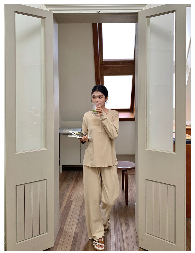 【Simple, Clean, and Ultra-Soft Loungewear】So comfortable you won't want to change out of them! Airy-soft loungewear. - 图片 3